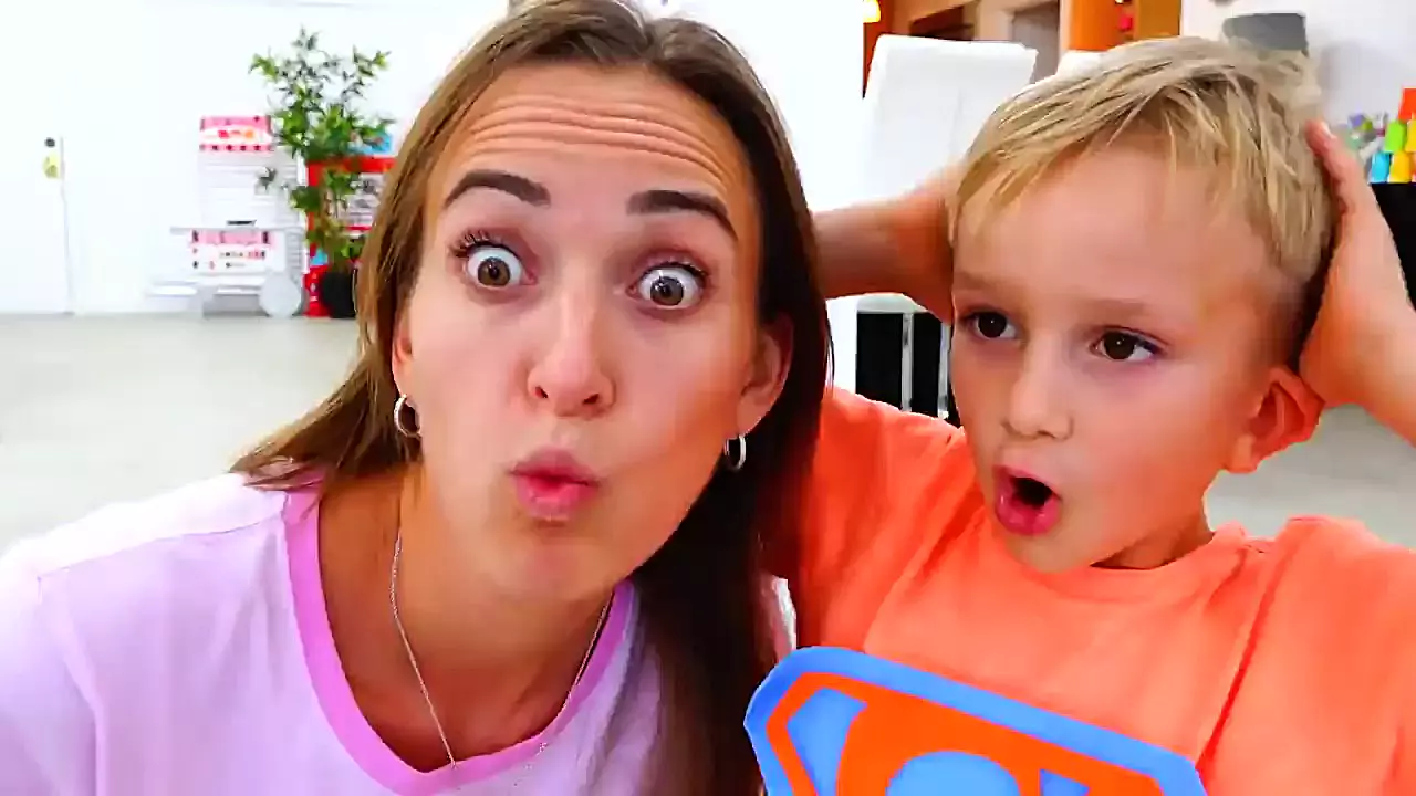 برنامه‌ کودک ولاد و نیکی: ماجراجویی‌های بازی در دنیای جادویی!