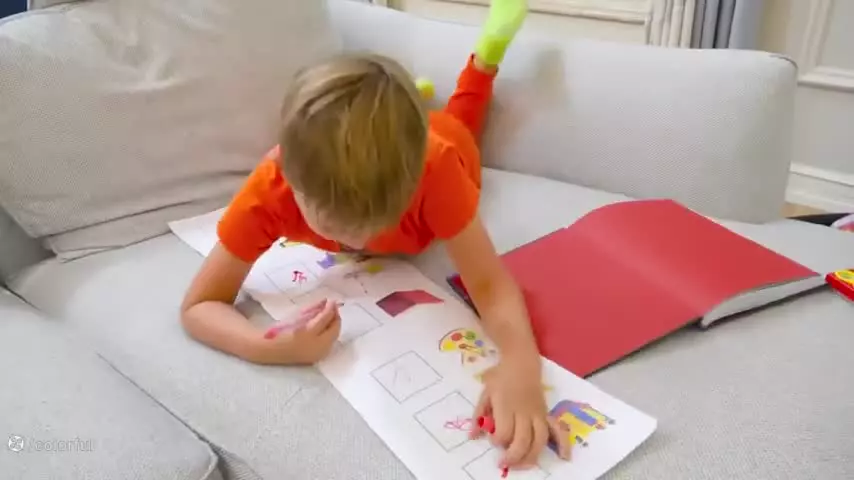 ماجراجویی‌های هیجان‌انگیز ولاد و نیکی با ماشین‌های اسباب بازی!