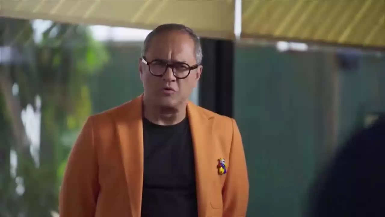 دانلود قسمت 15 کارناوال با کیفیت 720