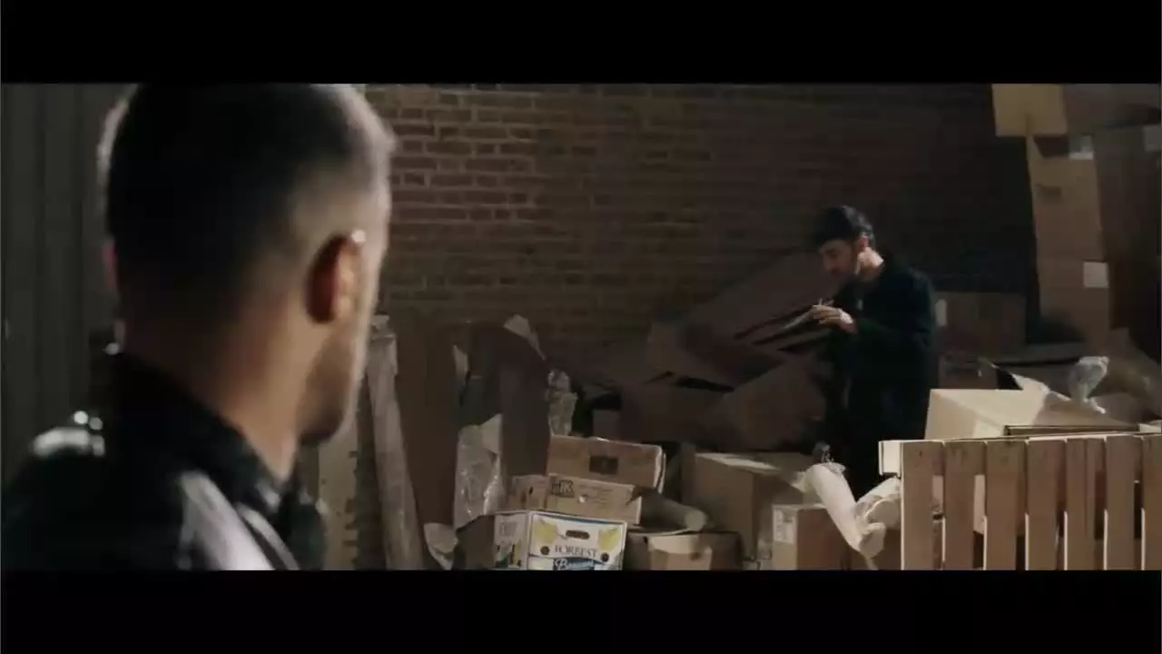 دانلود سریال حرفه ای قسمت ۴