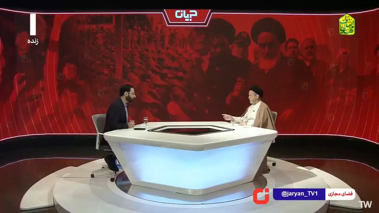 آیا صحت دارد که شب بیست و دو بهمن آیت الله طالقانی تلفنی به امام خمینی