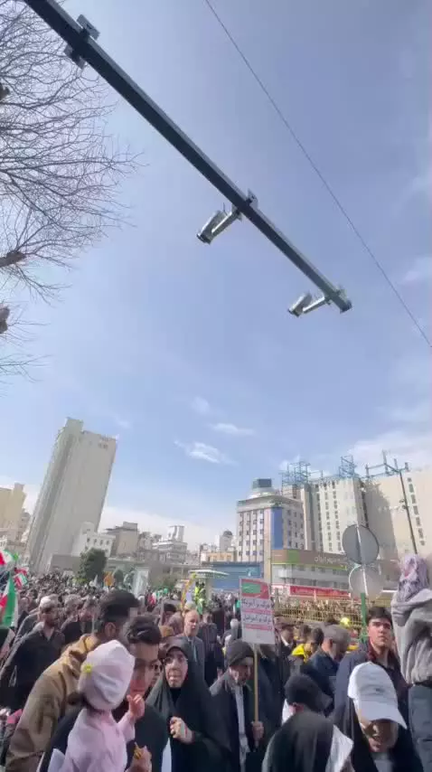 خوشبحالت... اگر امروز بین این جمعیت بودی