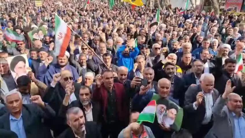 مردم ولایت‌مدار نورآباد ممسنی همزمان با سالگرد پیروزی انقلاب اسلامی