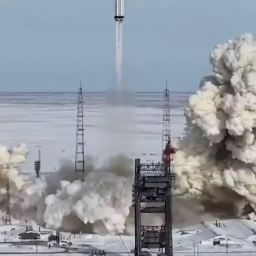 اولین تصاویر از لحظه پرتاب موفق ماهواره مخابراتی «جام‌جم ۱»