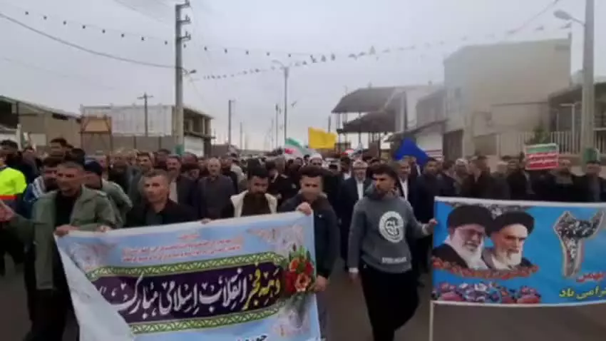 🌷 #پرچم_اتحاد | لحظاتی از راهپیمایی ۲۲بهمن مردم منطقه مرزنشین میرآباد