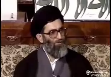 روایت رهبر انقلاب از حرکتی که در لحظه اعلام پیروزی انقلاب اسلامی در ۲۲بهمن۵۷ انجام دادند