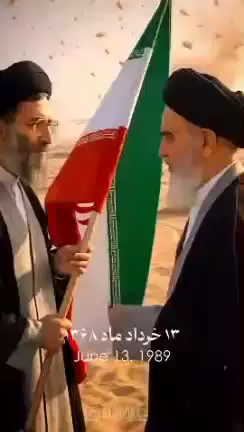 ان شاالله  این پرچم به زودی به صاحب اصلیش تحویل داده میشه...