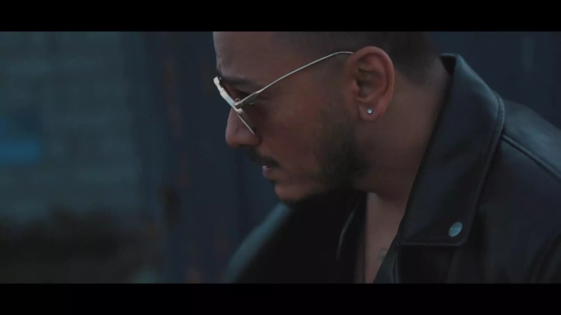 موزیک ویدیوی آهنگ وقتشه بری اشوان