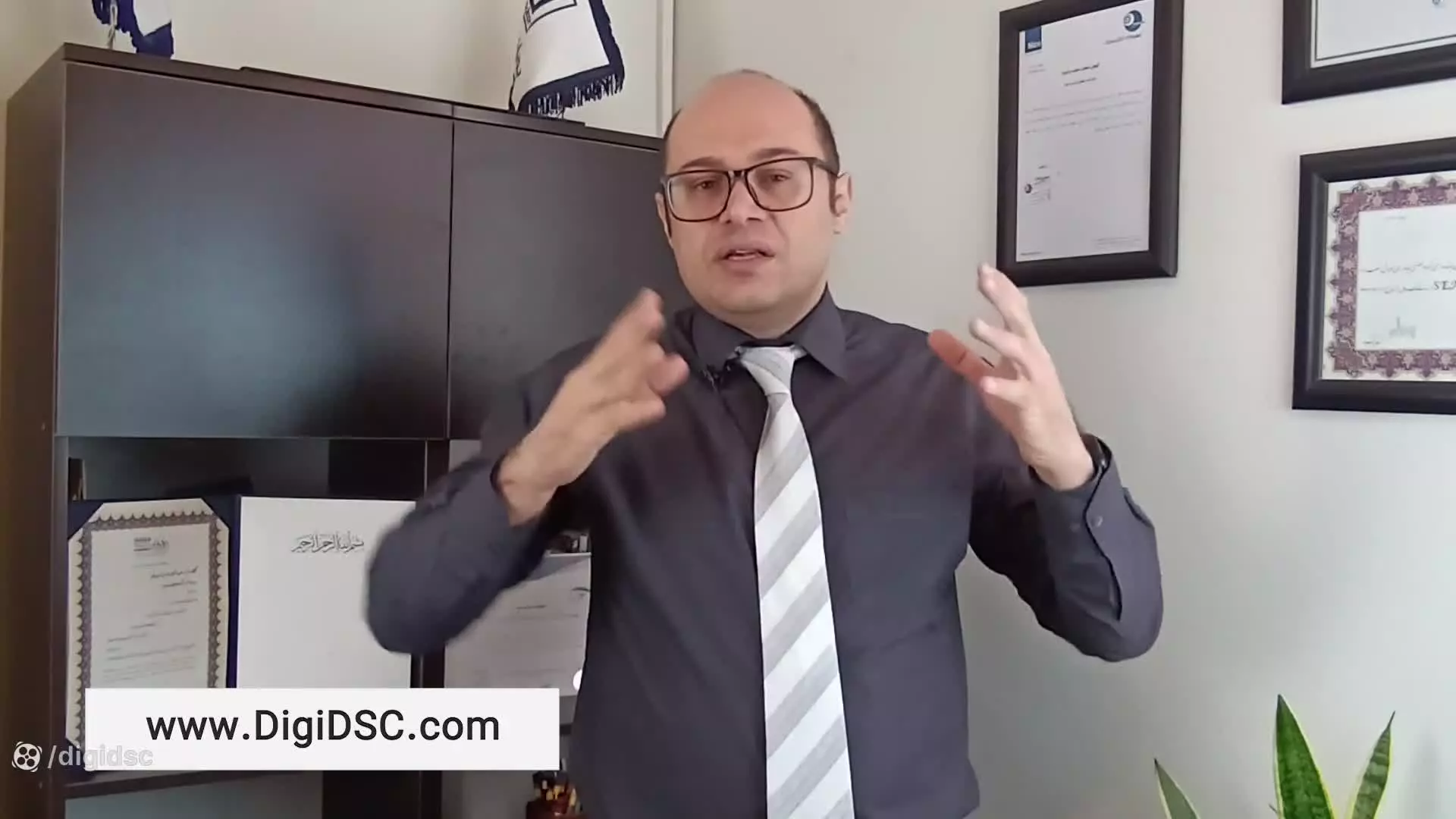 ما نماینده رسمی برند موتور لاین (Motor Line) هستیم