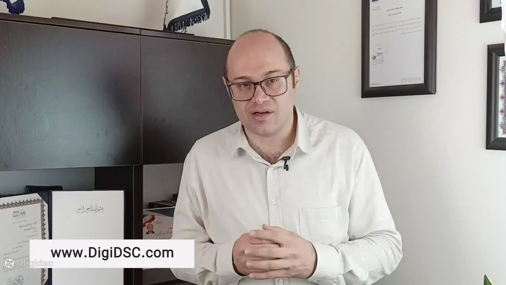 ما نماینده رسمی برند محک (Mahak) هستیم