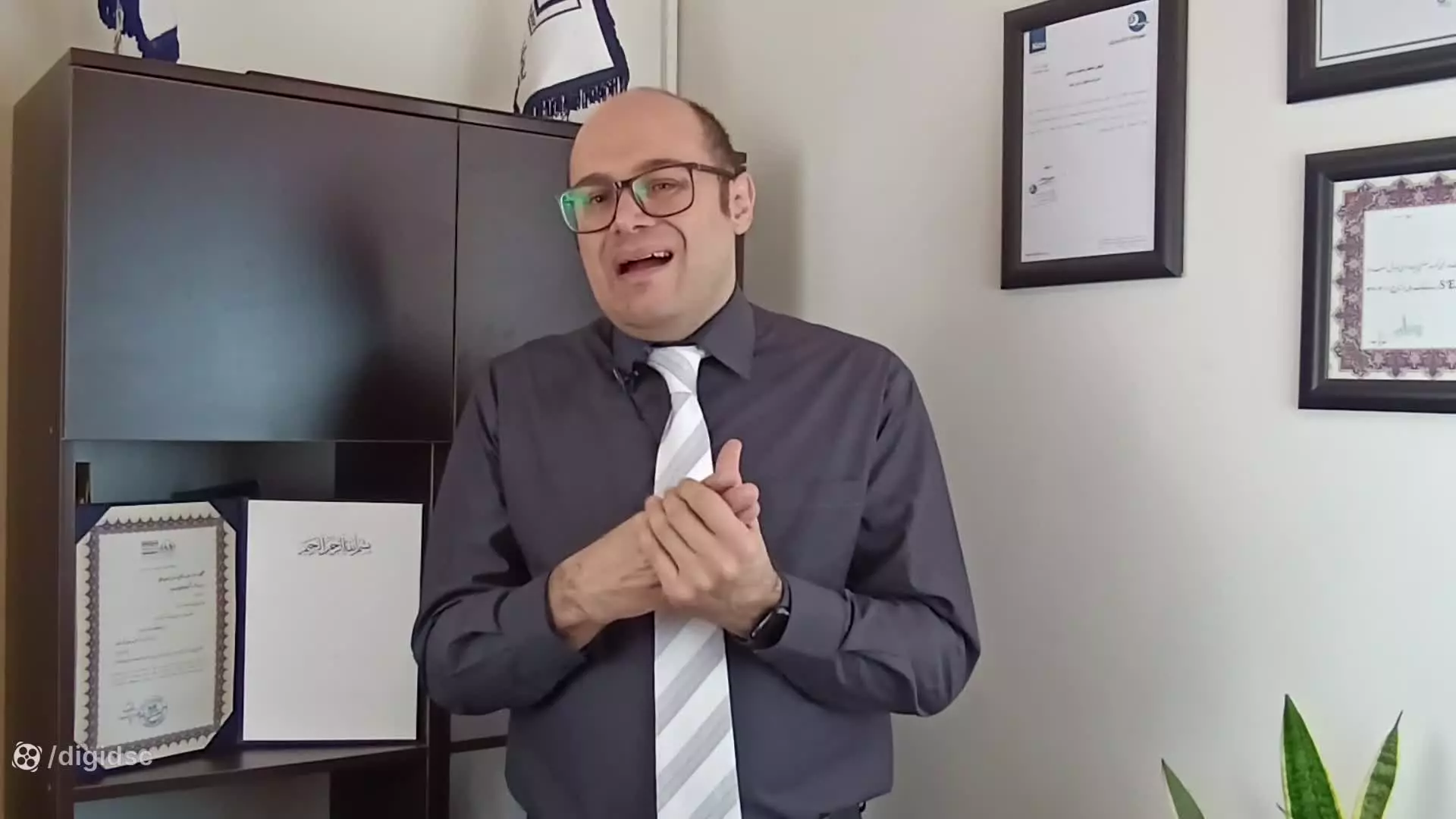 ما نماینده رسمی برند جابان (Jaban) هستیم