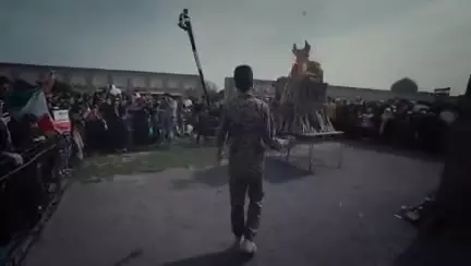 نماد شیطان‌ آنها را ساعت ۱۱:۳۳ دقیقه سوزاندیم