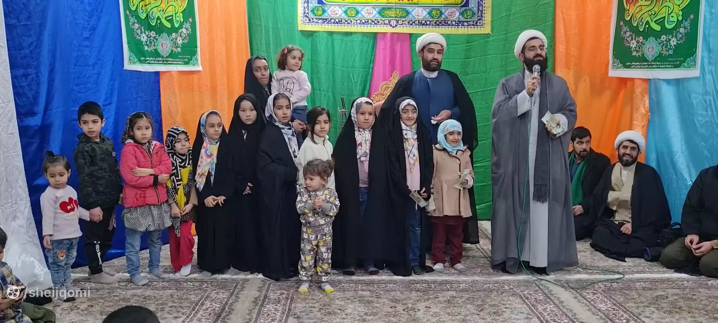 جشن میلاد حضرت زهرا مسابقه تشویق فرزند آوری ورجان/ اجرا شیخ قمی