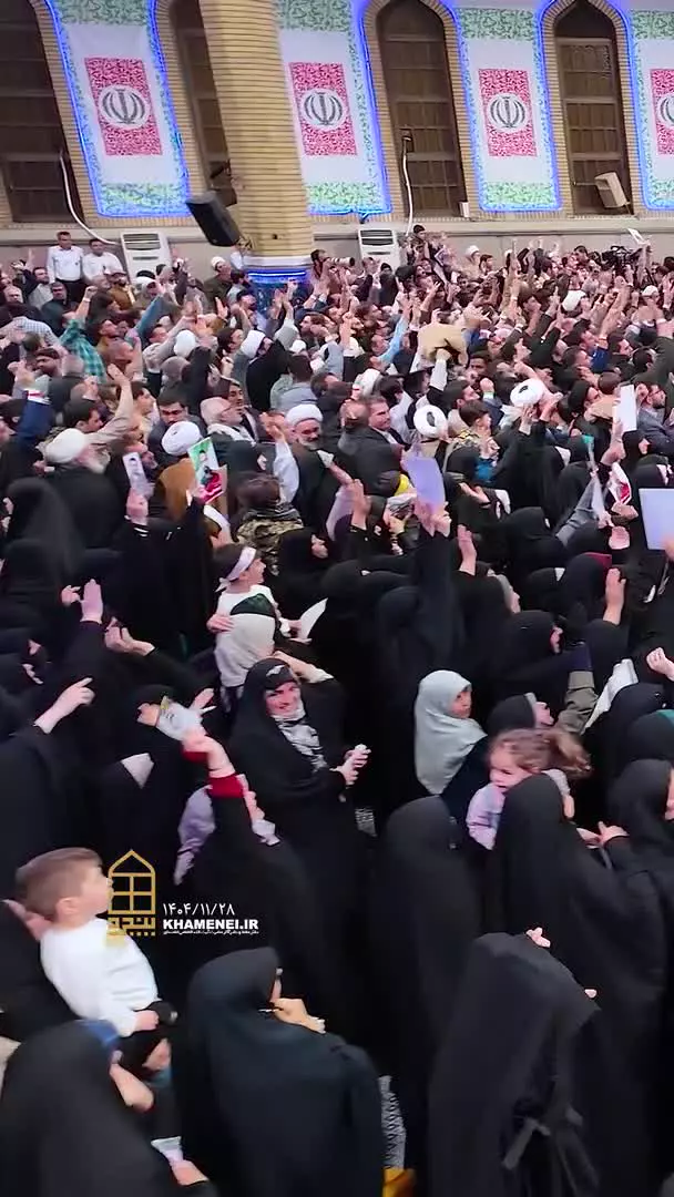 ؛ لحظه ورود رهبر معظم انقلاب به دیدار مردم آذربایجان شرقی