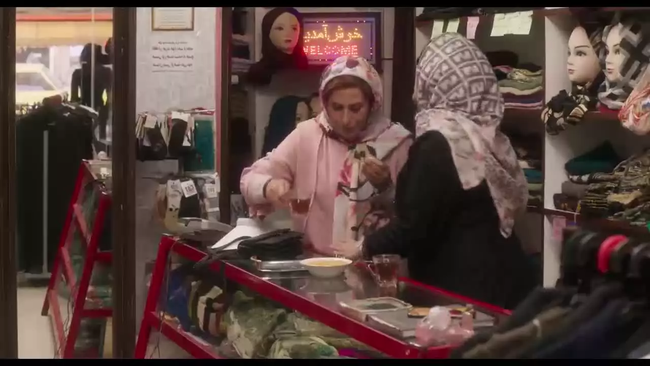 دانلود فیلم هوتن شکیبا عامه پسند