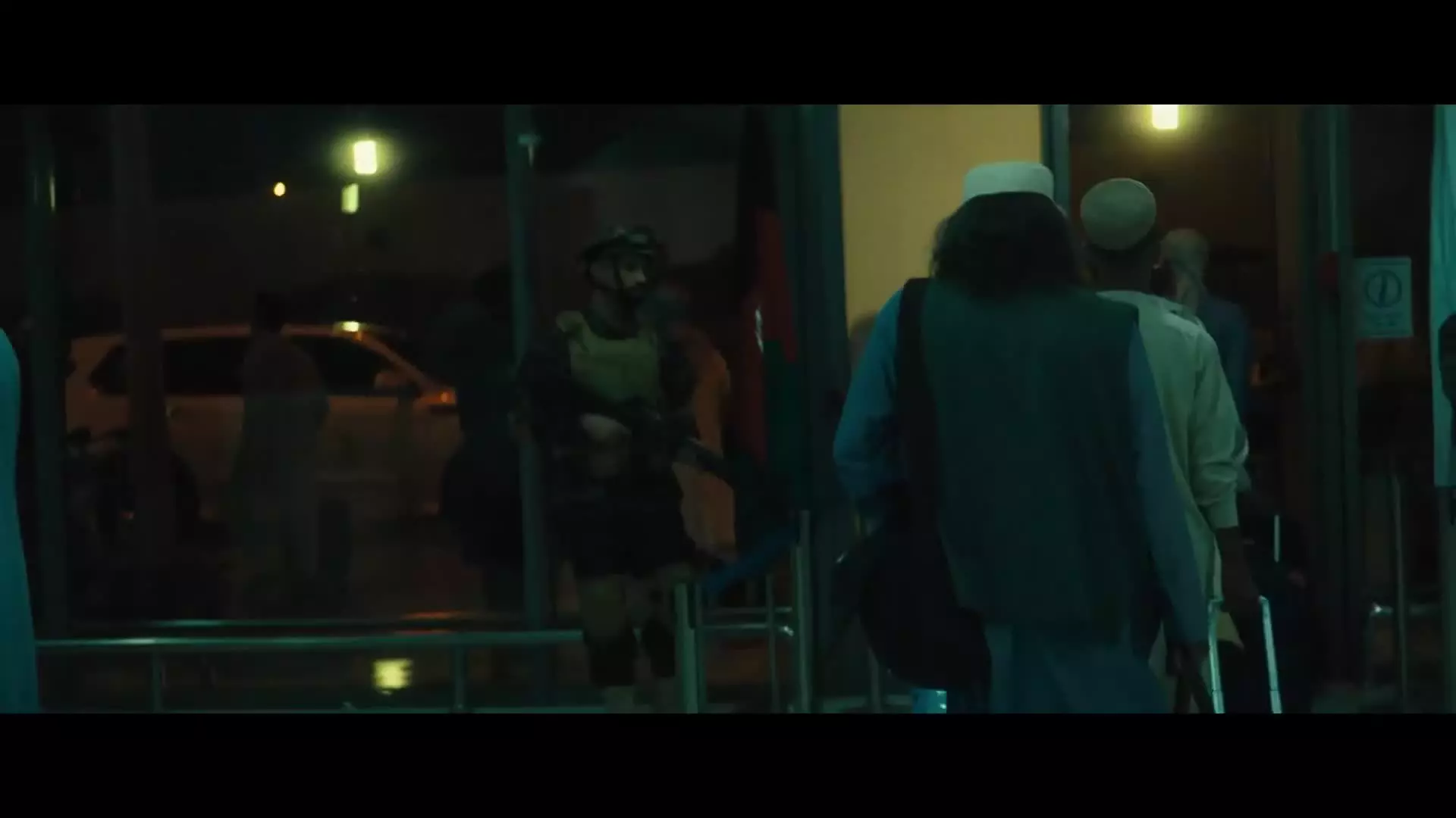 کلبه کرامت - جلسه ۱۰۳۳ سرفصل:‌ جنگ سرد جدید منطقه آزاد