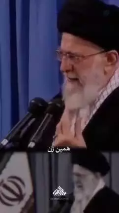خوشا به حال خانمهایی که چنین       شغل مقــــدسی دارند و قدر آن را       میدانند...