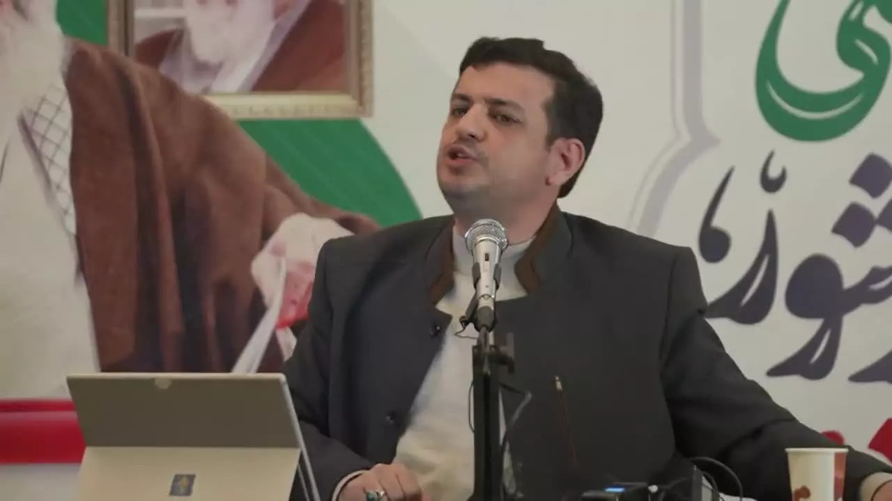 سخنرانی استاد رائفی پور - انتخابات مجلس این بار فرق میکند