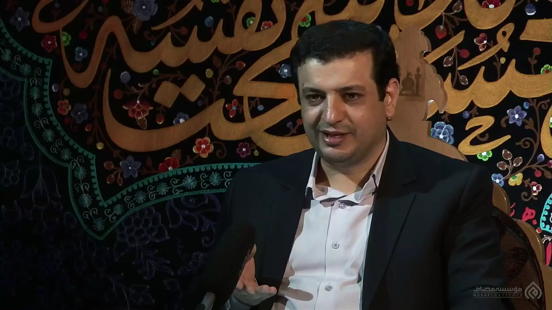 سخنرانی استاد رائفی پور - جنود عقل و جهل - جلسه38