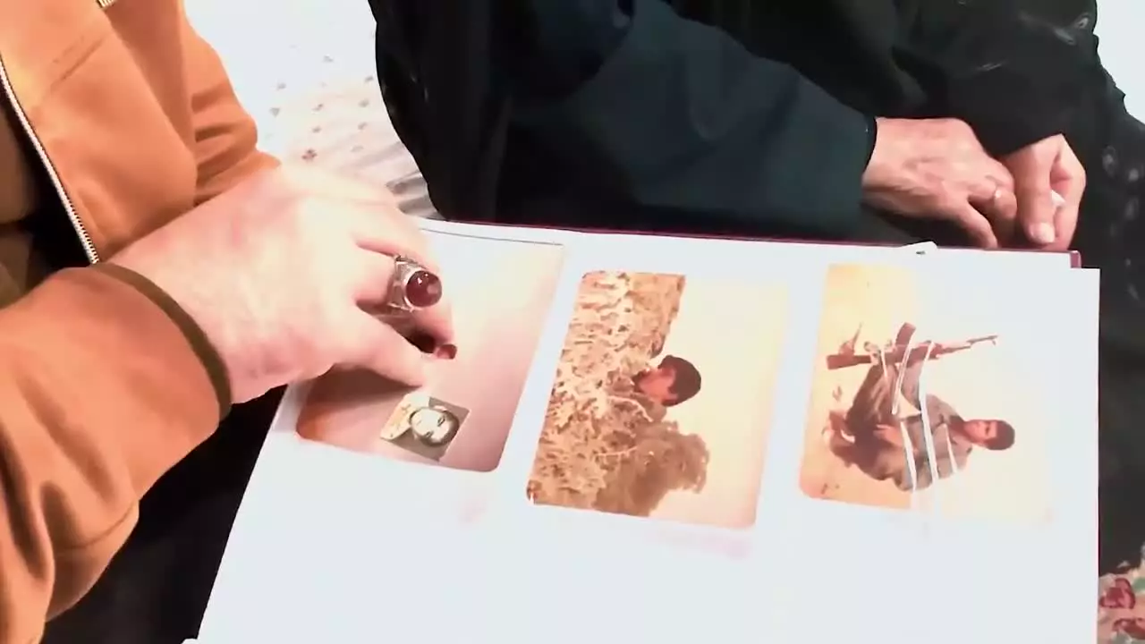 حضور استاد رائفی پور در منزل خانواده شهید فلاح - قرچک