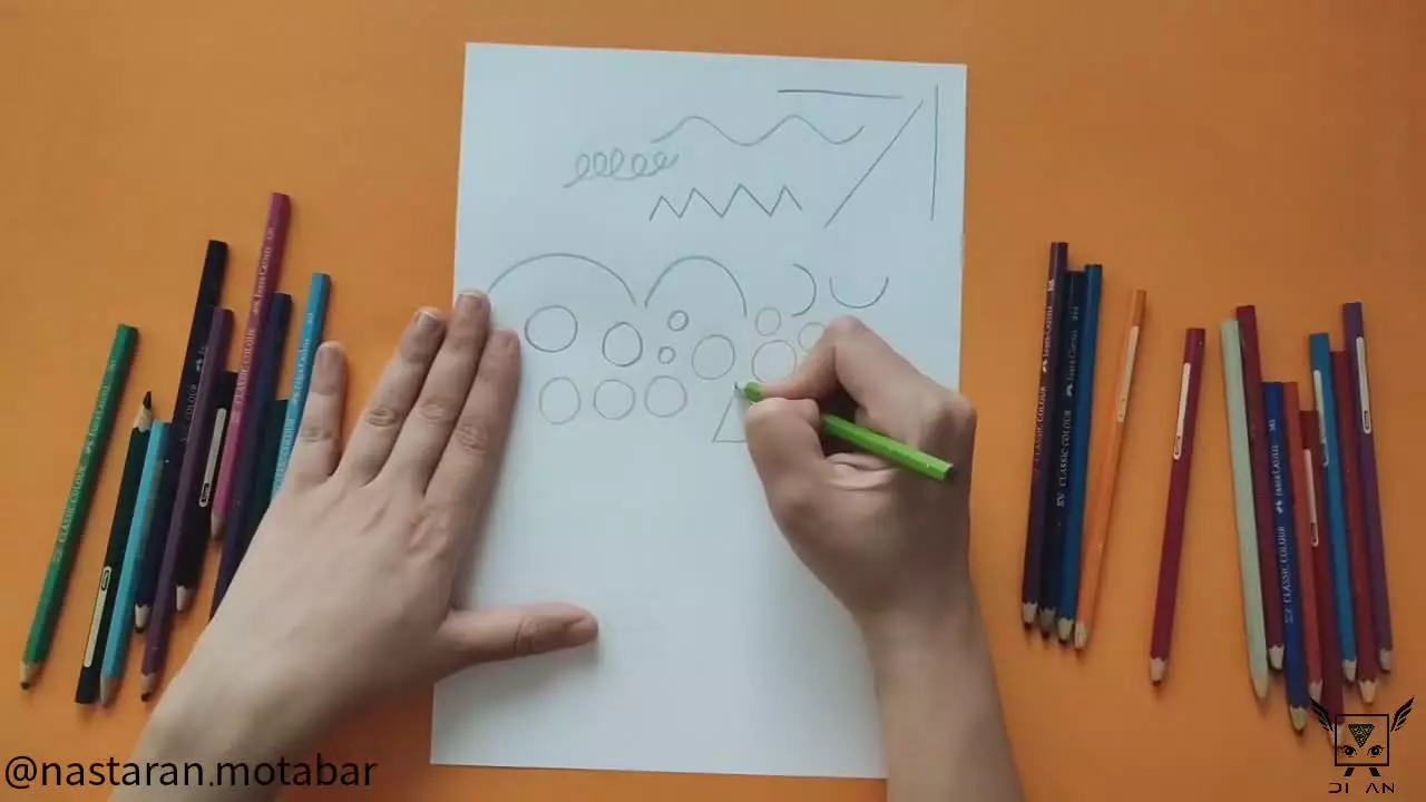 آموزش نقاشی: شکل‌ها و خلاقیت در دستان کودکان