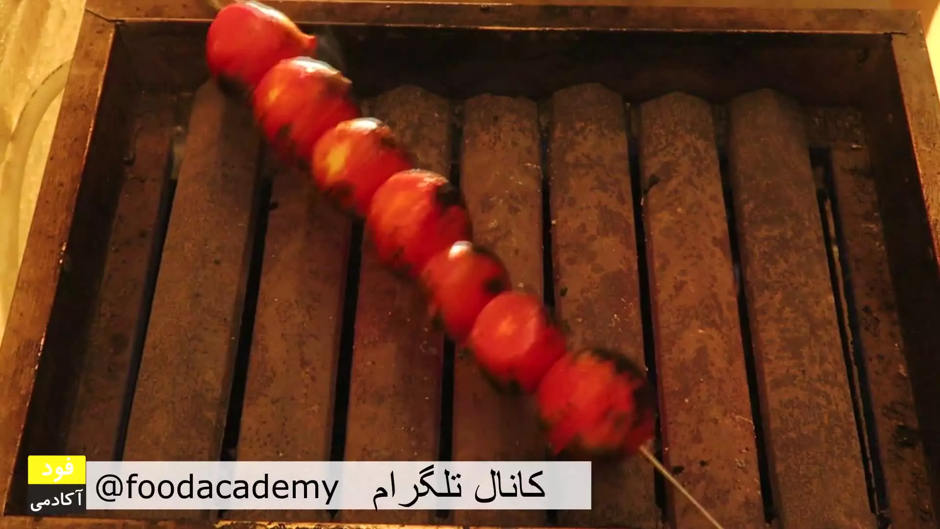 آموزش تهیه سس تند سمبوسه: طعم بی‌نظیر برای هر وعده!