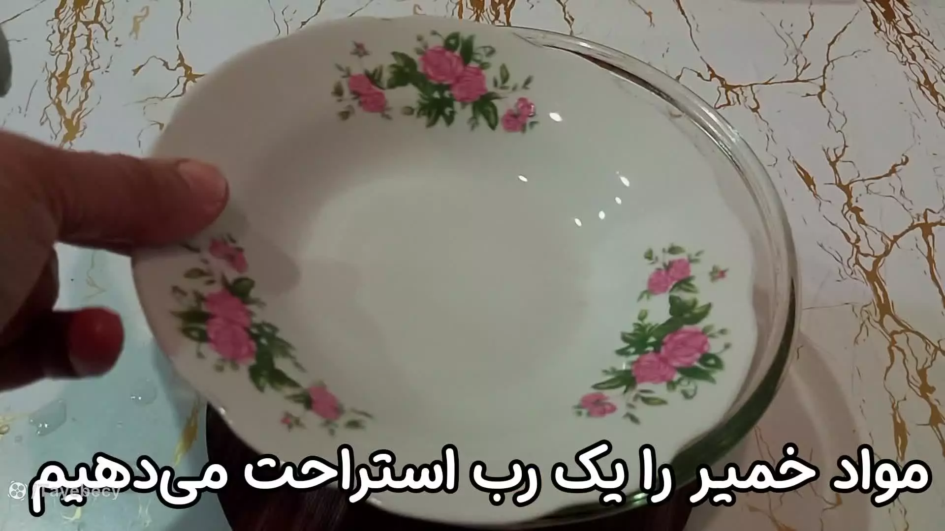 فقط ۳ ماده برای پیراشکی فوری و خوشمزه: راز تهیه آن!
