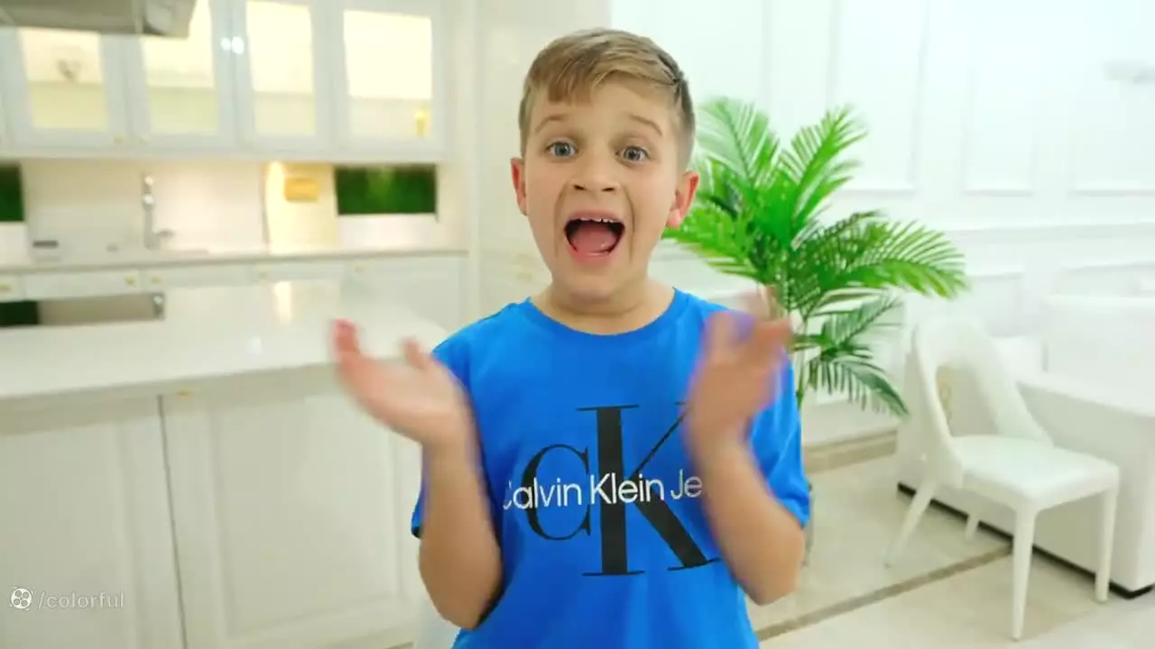 دیانا جدید-دیانا و روما شکلات رنگی-کودک دیانا و روما-دیانا-دیانا شو-دیانا روما