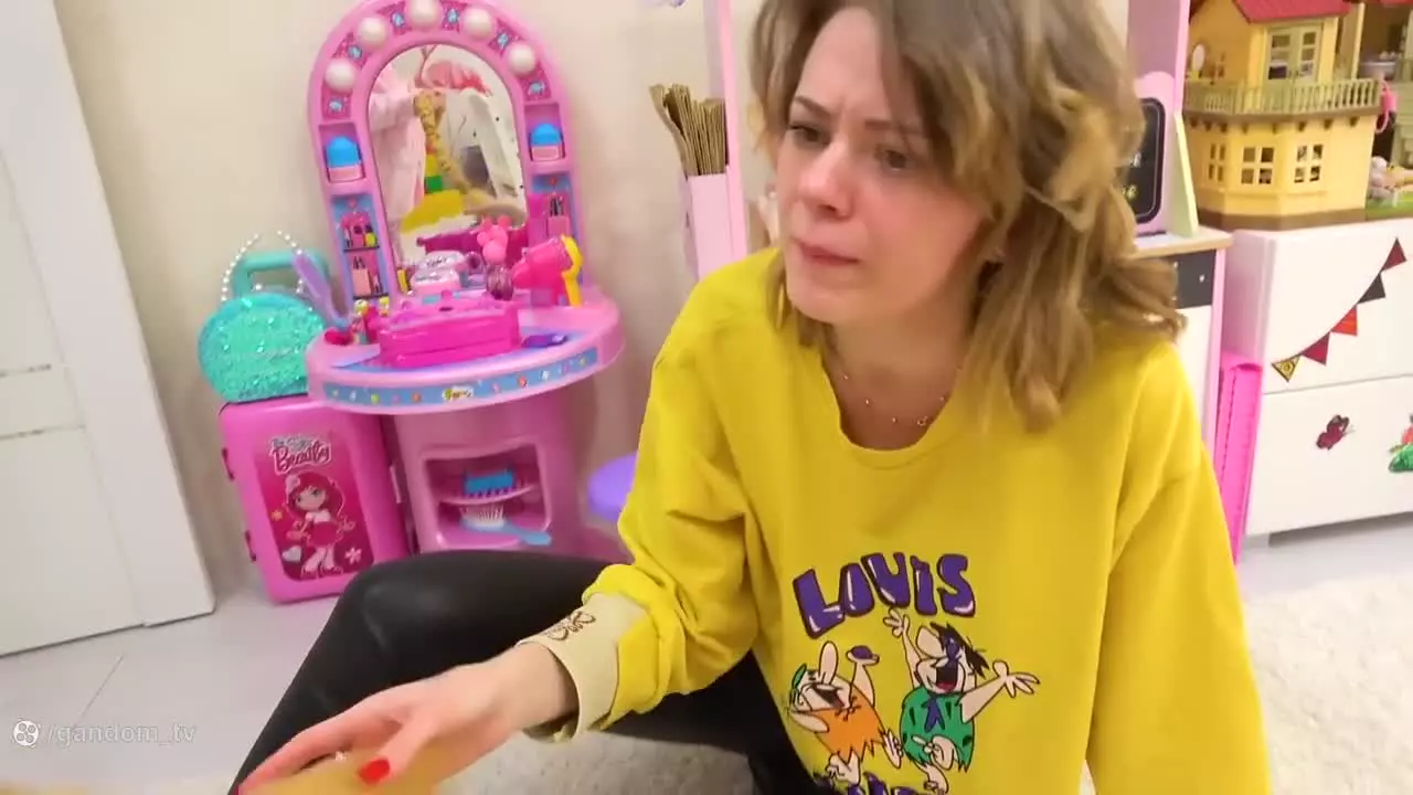 ایوا عروسک می‌شود!