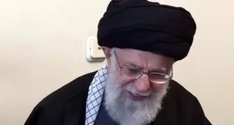 -شهید امام خامنه‌ای: ممکن است من نباشم، ولی شما در قدس نماز خواهید خواند...