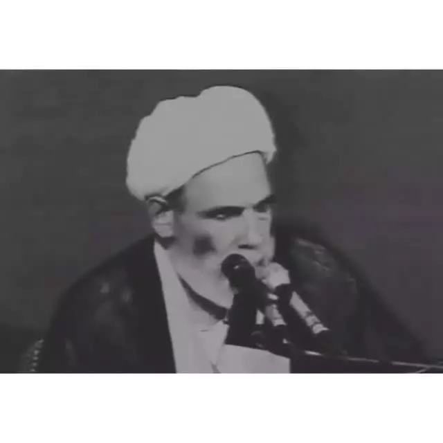 ما خبر نداریم امام زمان عجّل الله فرجه چقدر زیاد دوستمان دارند ...
