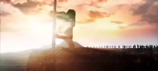 رضا صادقی برای وطن خواند...
