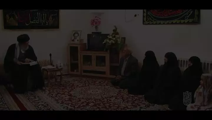 توصیه رهبر انقلاب: #اول_خانواده_شهدا