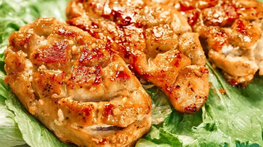 تا حالا همچین گوشت مرغ خوشمزه ای نخورده بودم! دستور آشپزی سریع و آسان!
