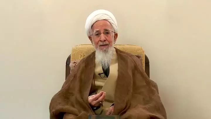 پیام مهم آیت‌الله جوادی آملی در آستانه روز جمهوری اسلامی