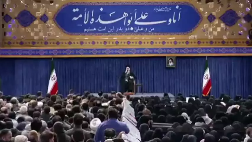 بالاخره تحمیل به امام امت امکان دارد یا نه  آیا خواص می‌توانند مانع رسیدن امام به اهدافش شوند